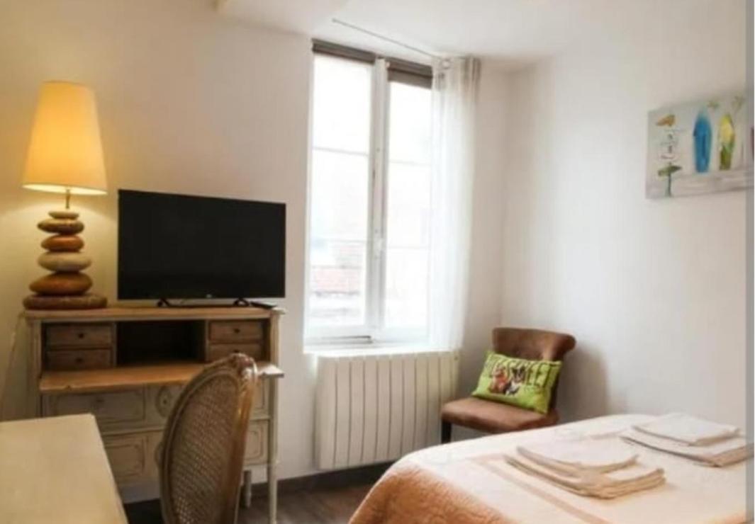 Le Bijou De Julie Apartment Honfleur Exterior photo